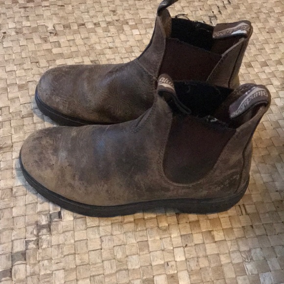 blundstone used